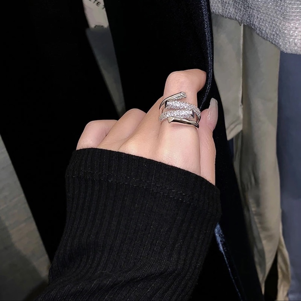 Silver Color Ring - Picture 3 of 4